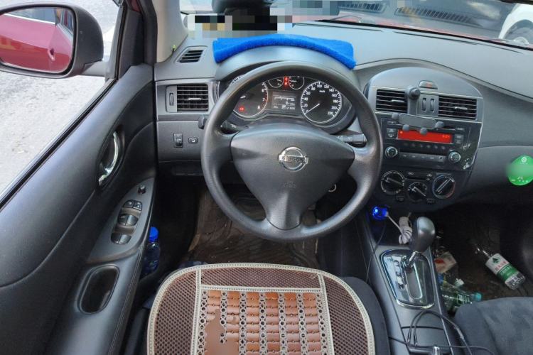 Used Nissan Tiida 2011 1.6L CVT Comfort Model Steering Wheel