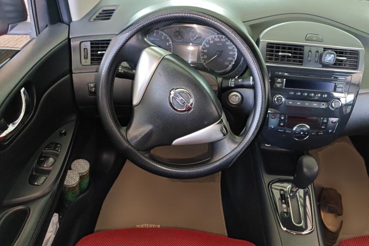 Used Nissan Tiida 2011 1.6L CVT Smart Version Steering Wheel