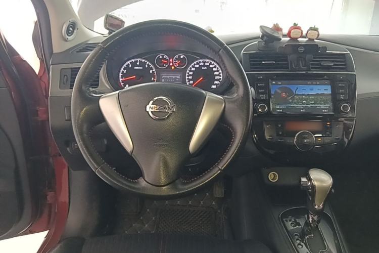 Used Nissan Tiida 2011 1.6T M-CVT Dynamic Edition Steering Wheel
