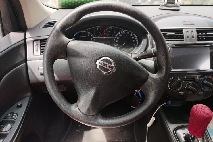 Used Nissan Tiida 2011 1.6L CVT Comfort Model Steering Wheel