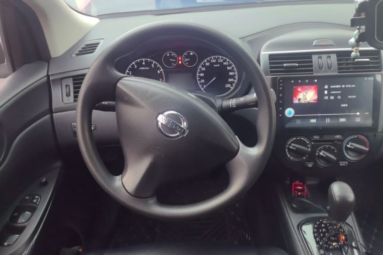 Used Nissan Tiida 2011 1.6L CVT Comfort Model Steering Wheel