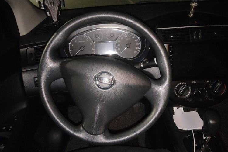 Used Nissan Tiida 2011 1.6L CVT Comfort Model Steering Wheel