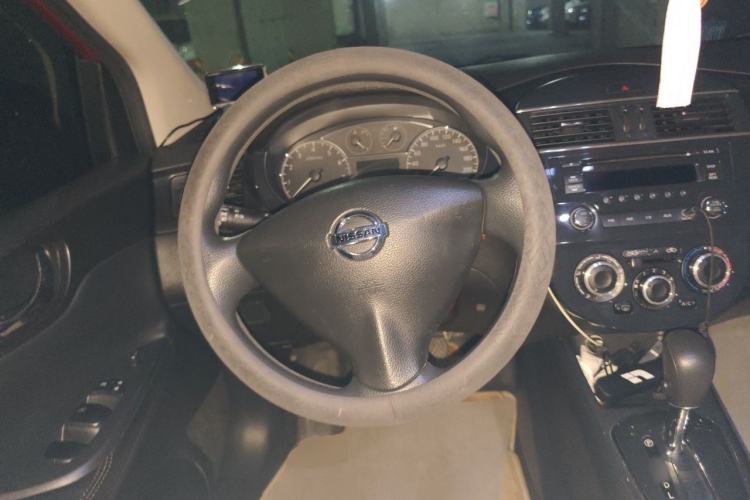 Used Nissan Tiida 2011 1.6L CVT Comfort Model Steering Wheel