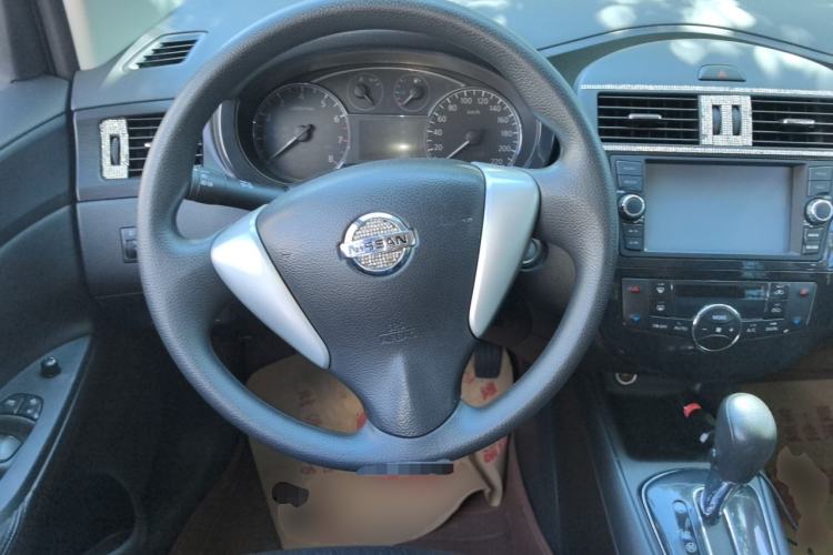 Used Nissan Tiida 2011 1.6L CVT Smart Version Steering Wheel
