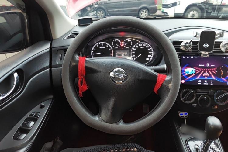 Used Nissan Tiida 2011 1.6L CVT Comfort Model Steering Wheel