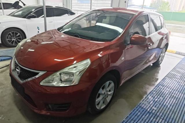 Ojetý Nissan Tiida 2011 1.6L CVT Comfort Model