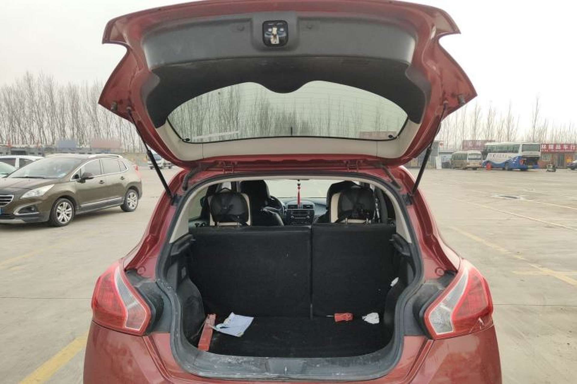Used Nissan Tiida 2011 1.6L CVT Comfort Model Trunk