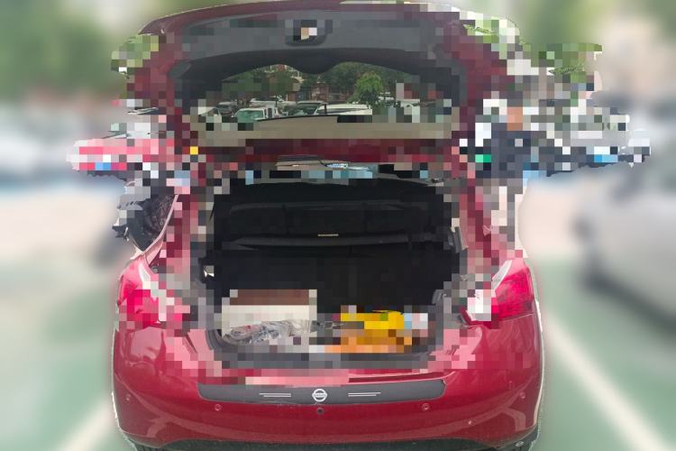 Used Nissan Tiida 2011 1.6L CVT Smart Version Trunk