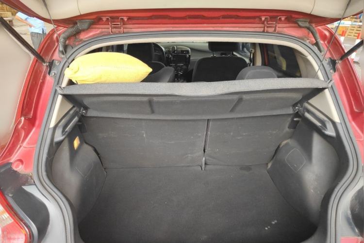 Used Nissan Tiida 2011 1.6L CVT Comfort Model Trunk