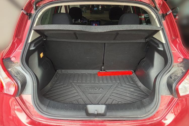 Used Nissan Tiida 2011 1.6L CVT Comfort Model Trunk
