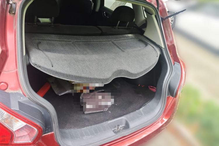 Used Nissan Tiida 2011 1.6L CVT Comfort Model Trunk