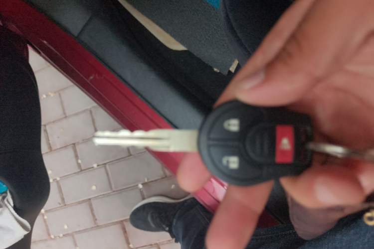 Used Nissan Tiida 2011 1.6L CVT Comfort Model Vehicle Key