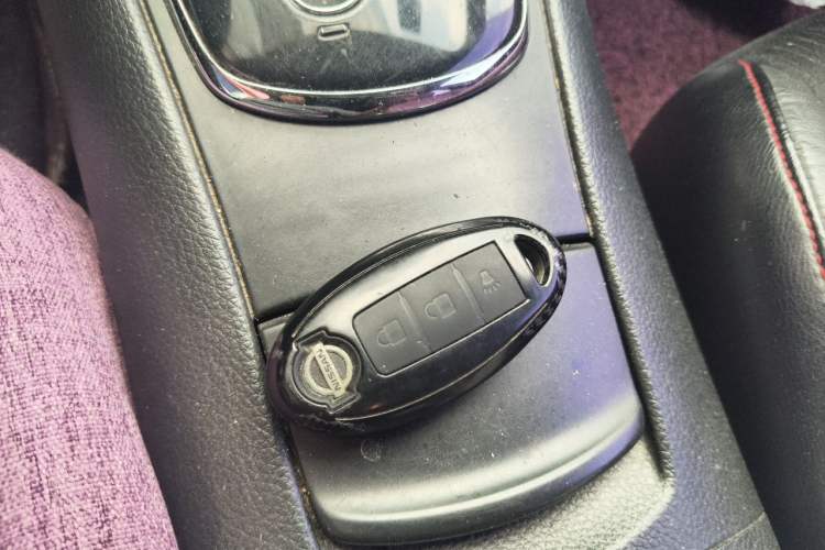Used Nissan Tiida 2011 1.6T M-CVT Dynamic Edition Vehicle Key