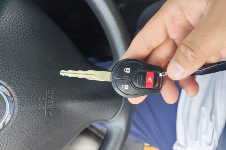 Used Nissan Tiida 2011 1.6L CVT Comfort Model Vehicle Key
