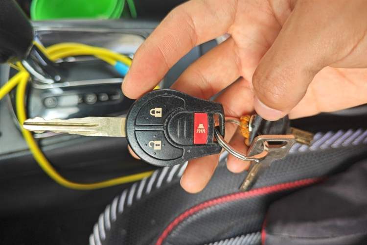 Used Nissan Tiida 2011 1.6L CVT Comfort Model Vehicle Key