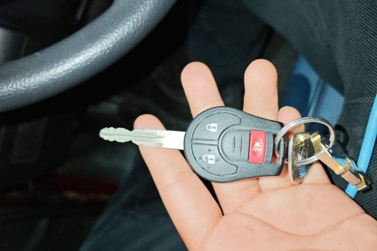Used Nissan Tiida 2011 1.6L CVT Comfort Model Vehicle Key
