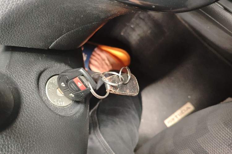 Used Nissan Tiida 2011 1.6L CVT Comfort Model Vehicle Key