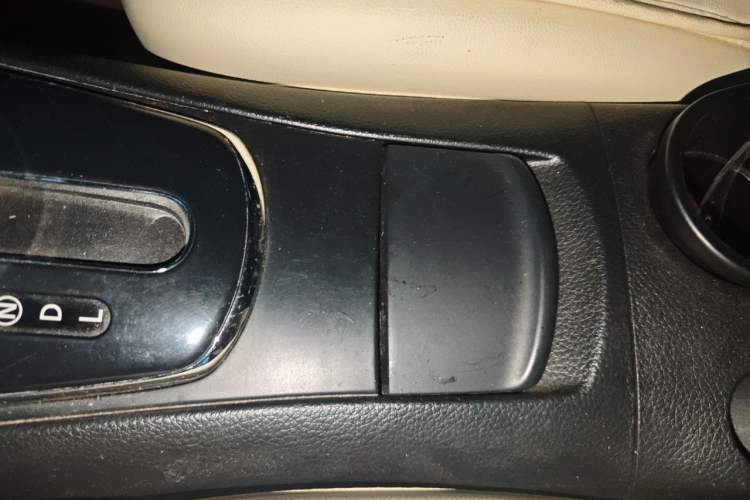 Used Nissan Tiida 2011 1.6L CVT Smart Version Vehicle Key