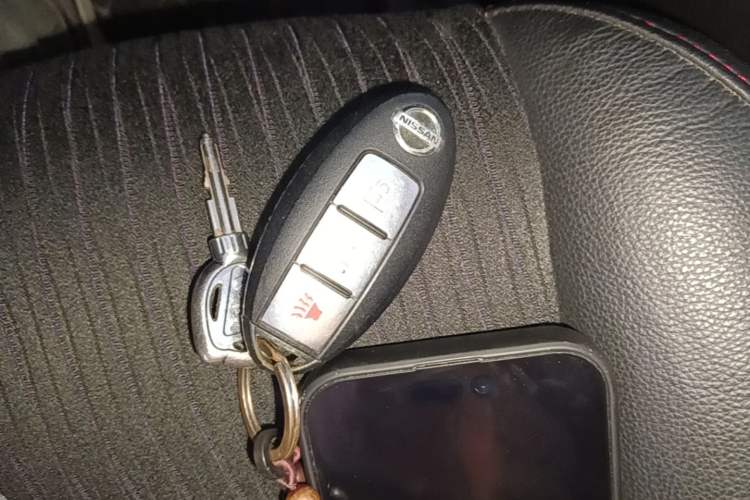 Used Nissan Tiida 2011 1.6T M-CVT Dynamic Edition Vehicle Key