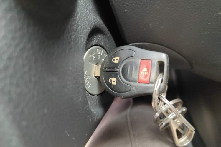 Used Nissan Tiida 2011 1.6L CVT Comfort Model Vehicle Key