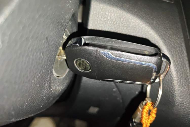 Used Nissan Tiida 2011 1.6L CVT Comfort Model Vehicle Key