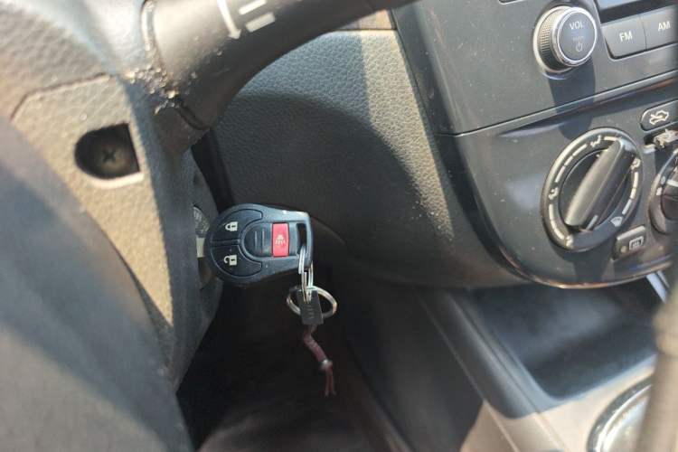 Used Nissan Tiida 2011 1.6L CVT Comfort Model Vehicle Key