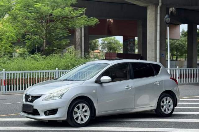 Used Nissan Tiida 2011 1.6L CVT Smart Version