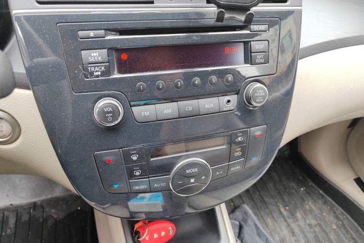 Used Nissan Tiida 2011 1.6L CVT Smart Version Audio And AC Panel
