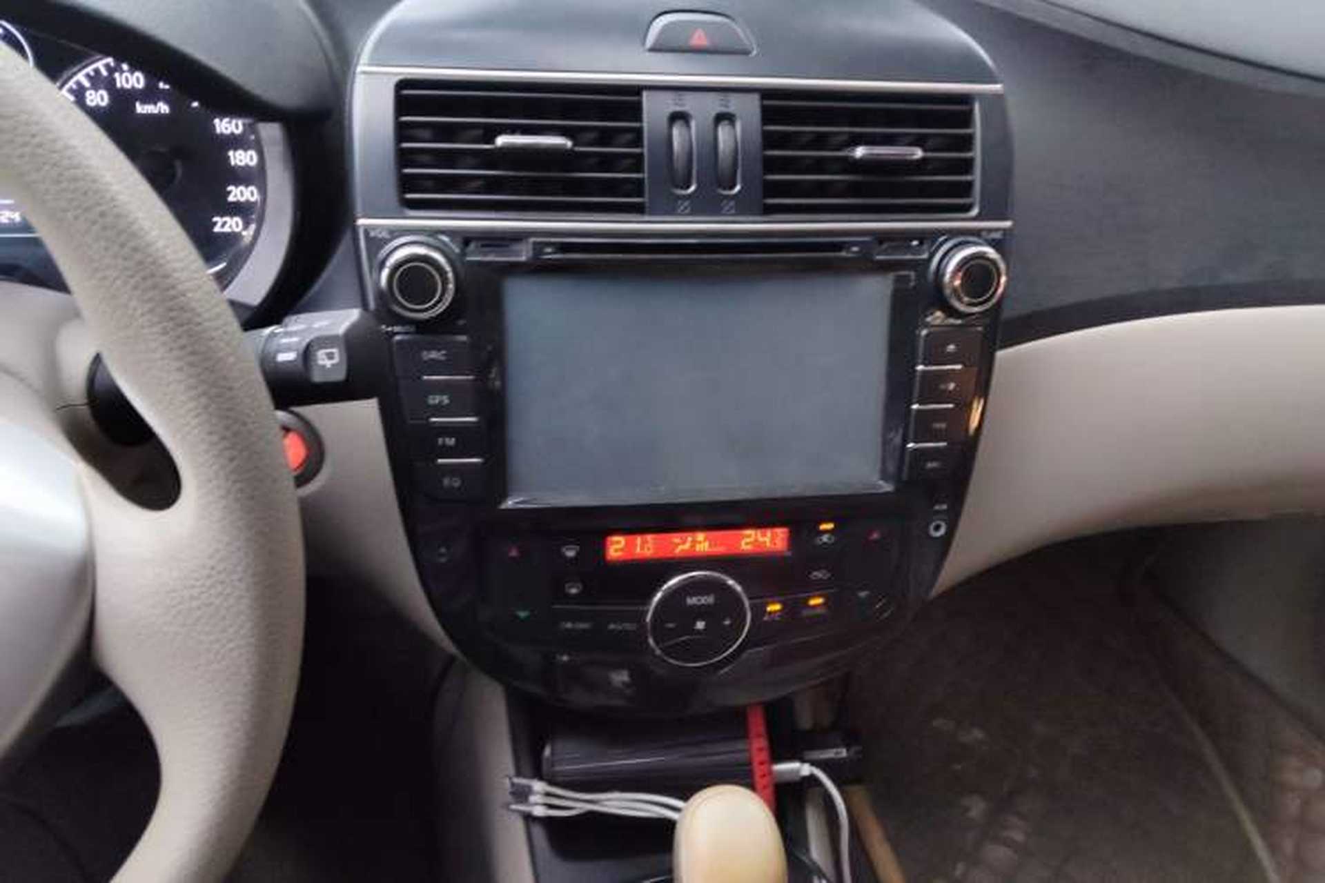 Used Nissan Tiida 2011 1.6L CVT Smart Version Audio And AC Panel