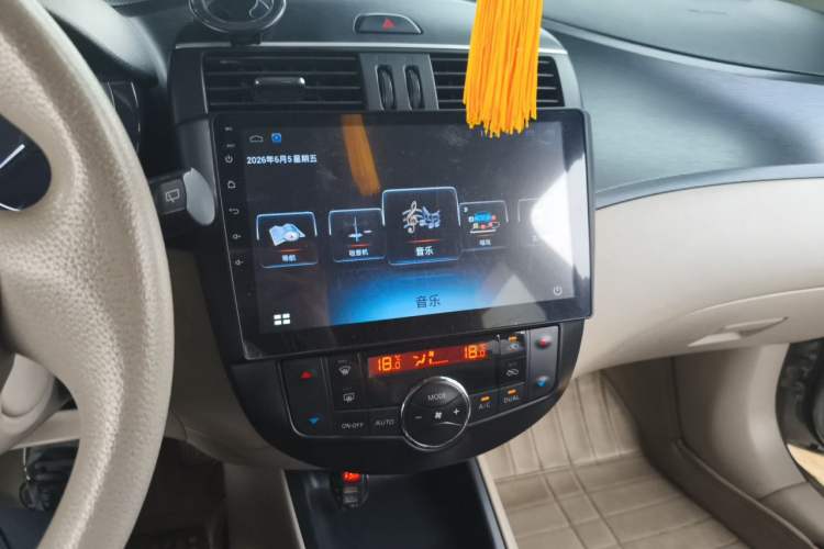 Used Nissan Tiida 2011 1.6L CVT Smart Version Audio And AC Panel