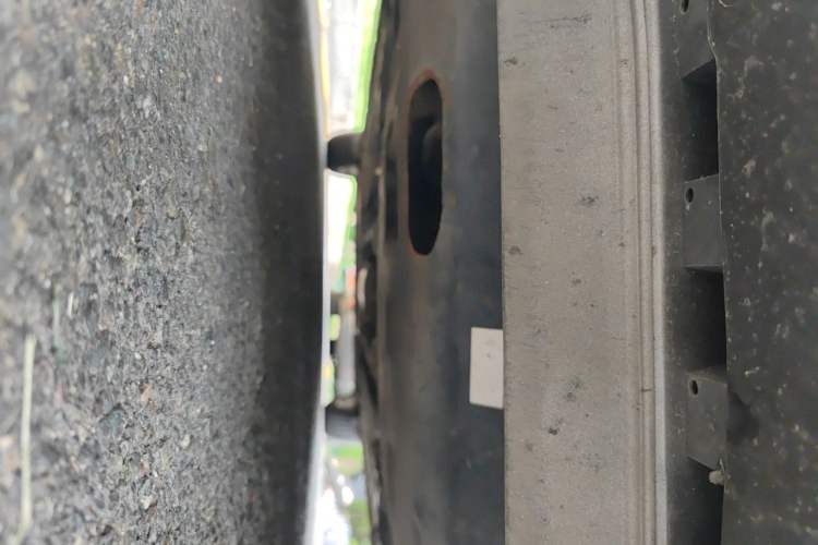 Used Nissan Tiida 2011 1.6L CVT Smart Version Chassis Front