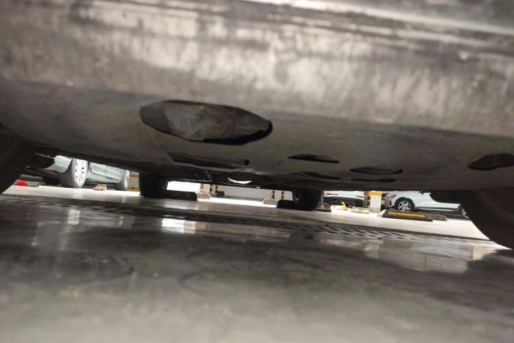 Used Nissan Tiida 2011 1.6L CVT Comfort Model Chassis Front