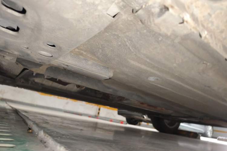 Used Nissan Tiida 2011 1.6L CVT Comfort Model Chassis Front Left