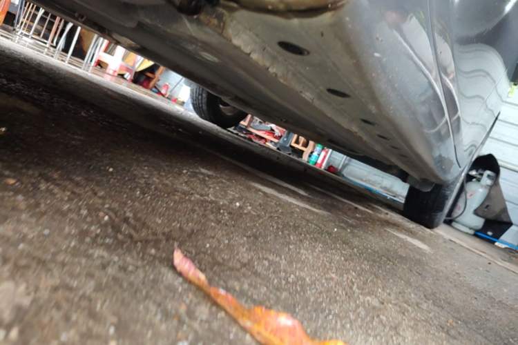 Used Nissan Tiida 2011 1.6L CVT Comfort Model Chassis Front Left