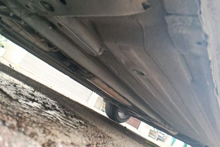 Used Nissan Tiida 2011 1.6L CVT Comfort Model Chassis Front Left