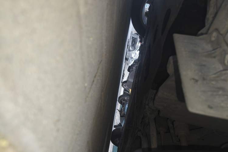 Used Nissan Tiida 2011 1.6L CVT Comfort Model Chassis Front Left