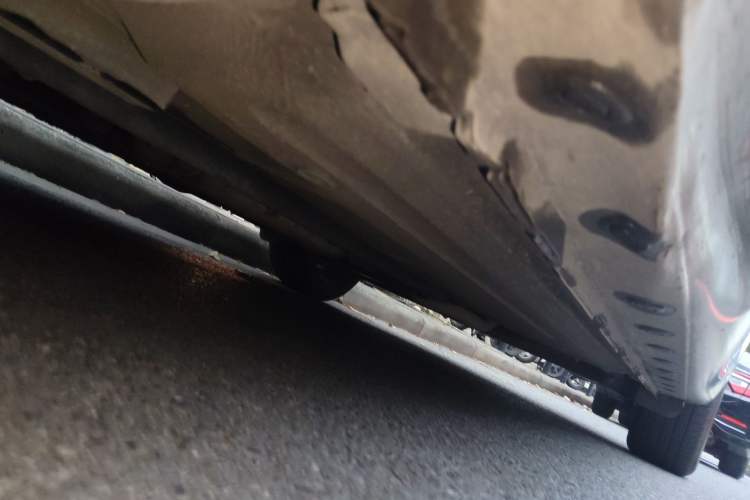 Used Nissan Tiida 2011 1.6L CVT Smart Version Chassis Front Left