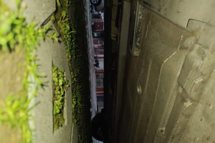 Used Nissan Tiida 2011 1.6L Manual Comfort Edition Chassis Front Left