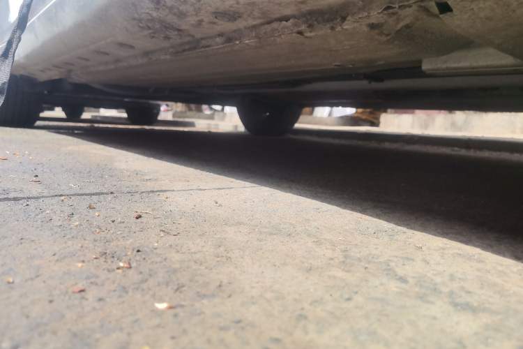 Used Nissan Tiida 2011 1.6L CVT Smart Version Chassis Front Right