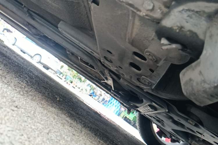 Used Nissan Tiida 2011 1.6L CVT Comfort Model Chassis Front Right