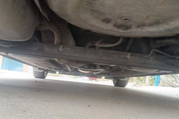 Used Nissan Tiida 2011 1.6L CVT Smart Version Chassis Rear