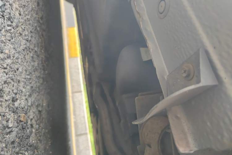 Used Nissan Tiida 2011 1.6L CVT Smart Version Chassis Rear Left