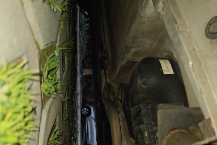Used Nissan Tiida 2011 1.6L Manual Comfort Edition Chassis Rear Left
