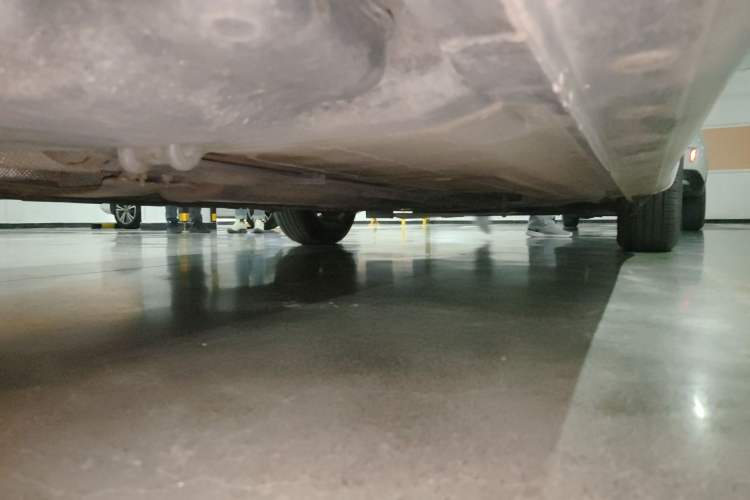 Used Nissan Tiida 2011 1.6L CVT Smart Version Chassis Rear Right