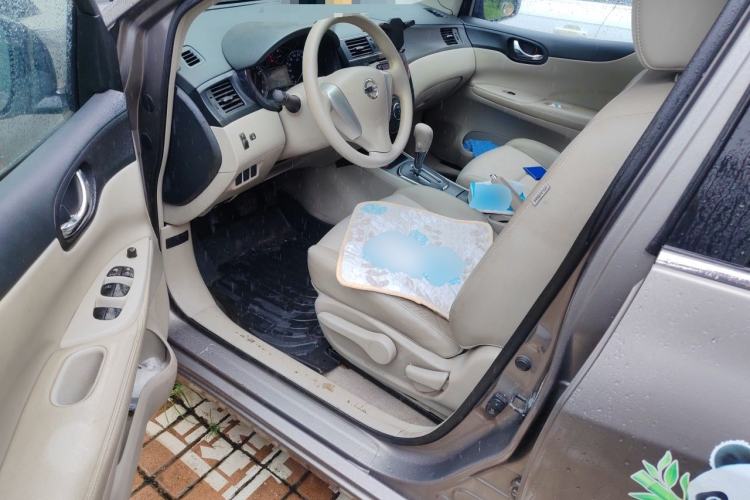 Used Nissan Tiida 2011 1.6L CVT Smart Version Driver Seat