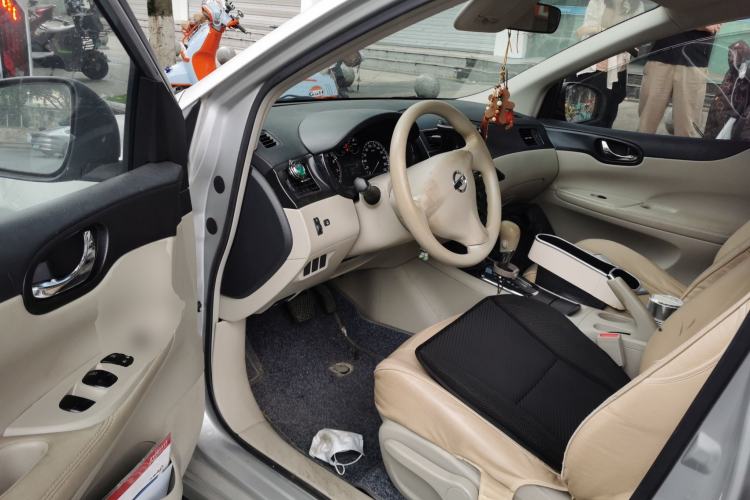Used Nissan Tiida 2011 1.6L CVT Comfort Model Driver Seat
