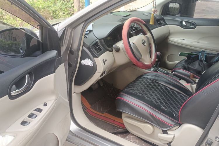 Used Nissan Tiida 2011 1.6L CVT Smart Version Driver Seat