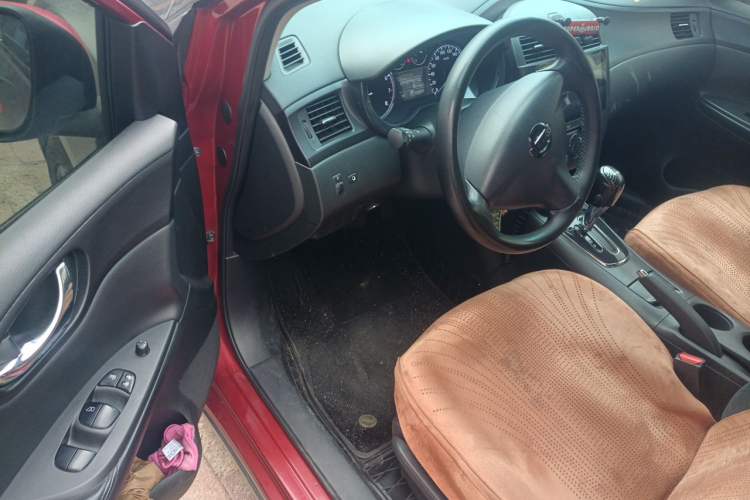 Used Nissan Tiida 2011 1.6L CVT Comfort Model Driver Seat