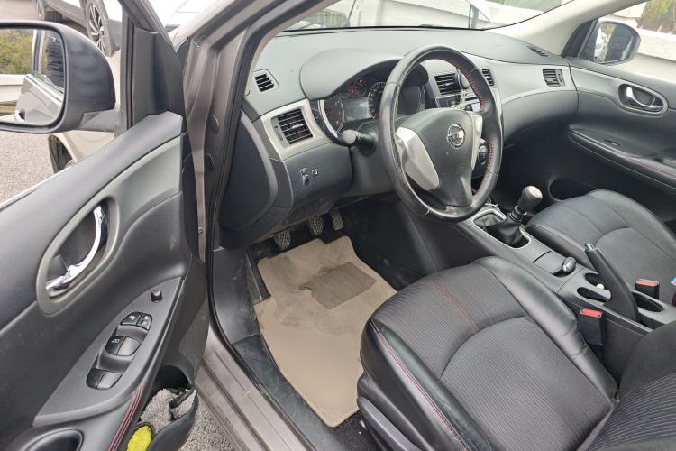 Used Nissan Tiida 2011 1.6T Manual Xuan Dong Edition Driver Seat