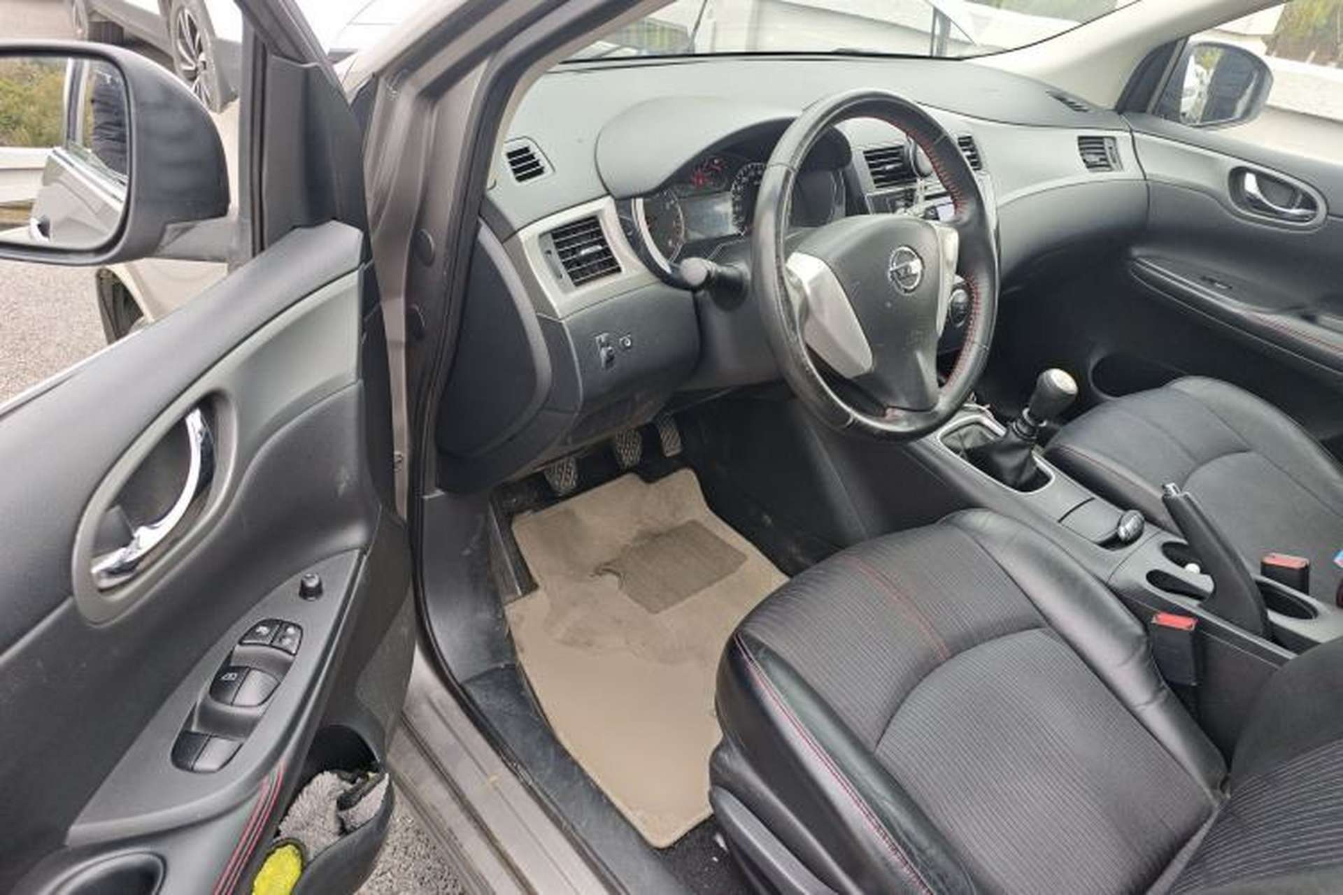 Used Nissan Tiida 2011 1.6T Manual Xuan Dong Edition Driver Seat